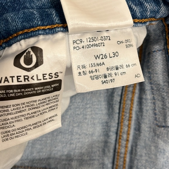 Levi’s Distressed 501 - Picture 5 of 7